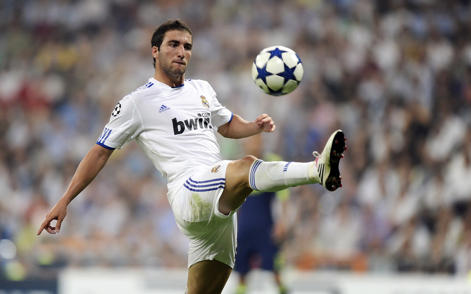 巴萨客场3-1战胜毕尔巴鄂竞技，豪取四连胜，巴萨3_0